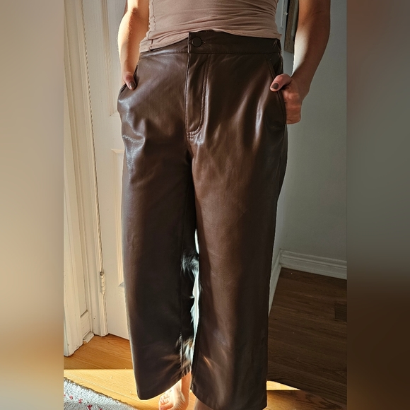 Oak + Fort - Leather vegan pants - Picture 4 of 10